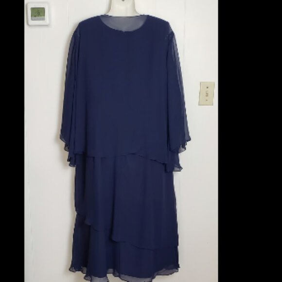 AW MOTHER OF THE BRIDE DRESS WITH SHEER CARDIGAN - Picture 6 of 8